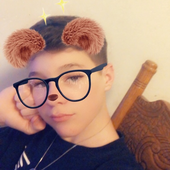 Profile Picture of Tyler Obrian (@tylerobrian) on Poshmark