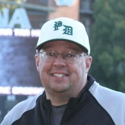 Profile Picture of Ray Stott (@raybone123) on Twitter