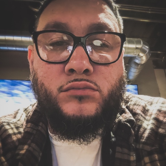 Profile Picture of Chad Stephenson (@mr_c918) on Poshmark