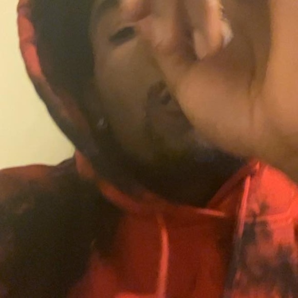 Profile Picture of Cedre Royster (@cedreroyster) on Poshmark