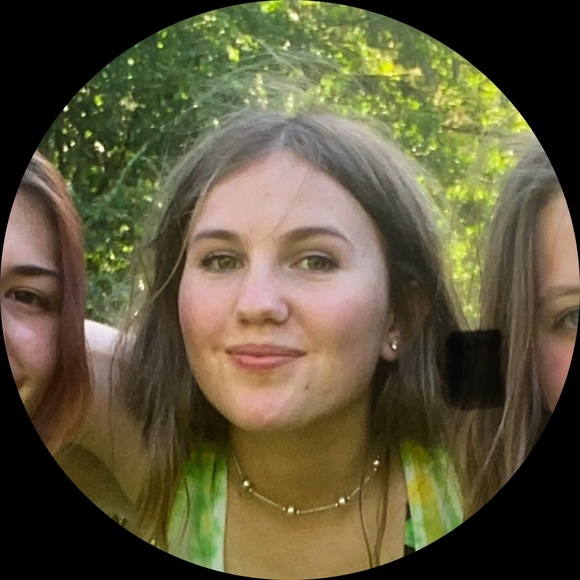 Profile Picture of Mckinley Stalker (@harly225) on Poshmark