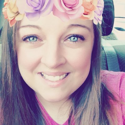 Profile Picture of Stacie Reed (@staciemarie1985) on Twitter
