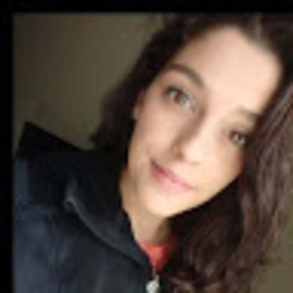 Profile Picture of Brianna Levelle (@briannalevelle) on Poshmark