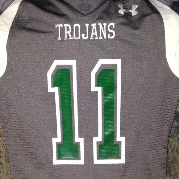 Profile Picture of Chris Ash (@trojanboi) on Poshmark