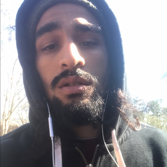 Profile Picture of Nicholas Carrera (@svnfvsvn) on Poshmark