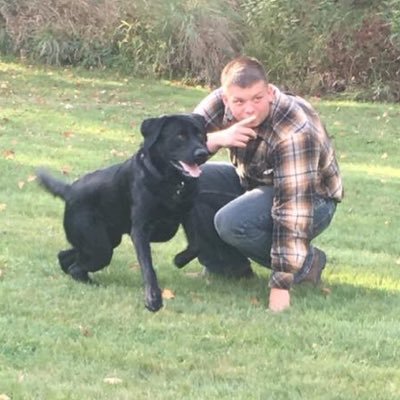 Profile Picture of Eric Peters (@EricPeters12) on Twitter