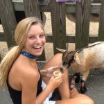 Profile Picture of Elizabeth Easter (@elizabeth_easter_) on Instagram
