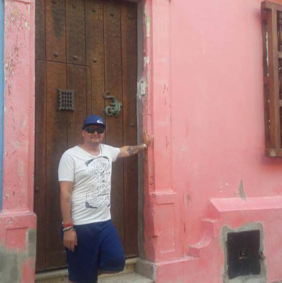 Profile Picture of Bougie Bougie (@yurimanuilovich) on Poshmark