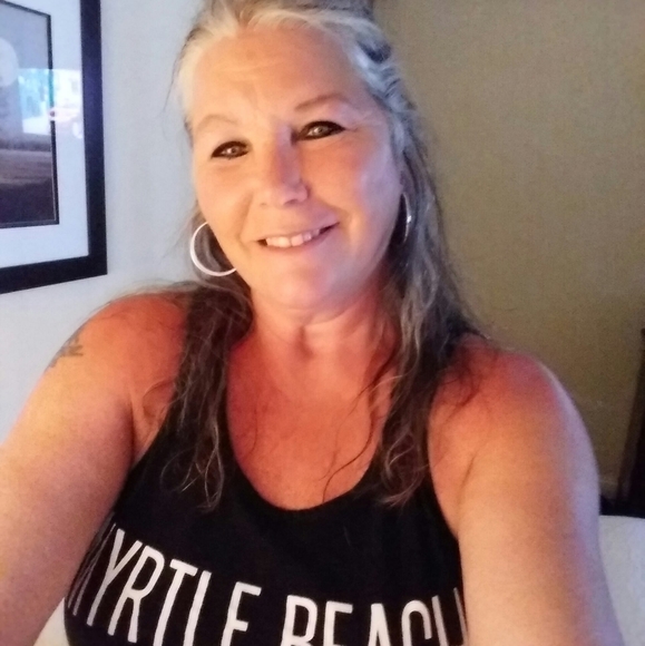 Profile Picture of Shelley Mauger (@jojo2255) on Poshmark