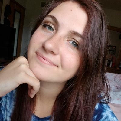 Profile Picture of Stephanie Ziegler (@ziggy9726) on Twitter