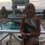 Profile Picture of Lynne Moon (@moonlynne) on Instagram