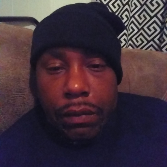 Profile Picture of Kevin Mixson (@kevinmixson) on Poshmark