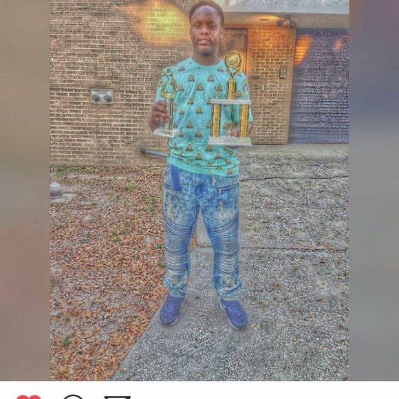 Profile Picture of Keshan Angol (@1k_key) on Poshmark