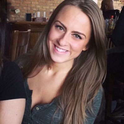 Profile Picture of Emily McComb (@emily_mccomb) on Twitter