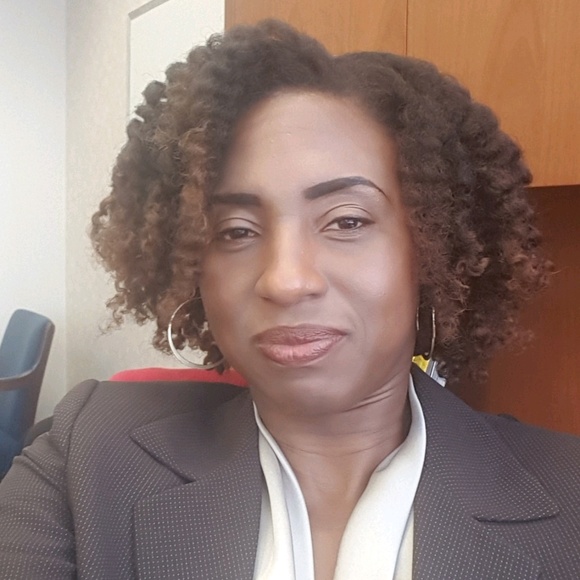 Jamillah Green-davis - Poshmark Profile Picture of Jamillah Green-davis (@jkg1978) on Poshmark