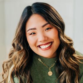 Profile Picture of Tara Sun | Christian Writer & Podcaster (@miss_tara_sun) on Pinterest