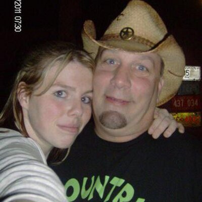 Profile Picture of Michael Rowson (@mkmd2000) on Twitter