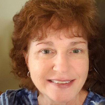 Profile Picture of Cindy Zahneis (@CZahneis) on Twitter