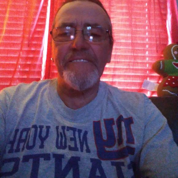 Profile Picture of Stephen r yaccarino Yaccarino (@poppayacc2020) on Poshmark