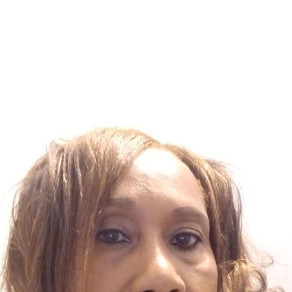 Profile Picture of Patricia Cantrell (@patriciacant825) on Poshmark