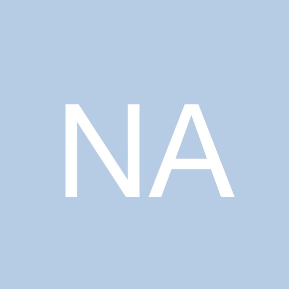 Profile Picture of Nancy Abrams (@nabrams5) on Poshmark