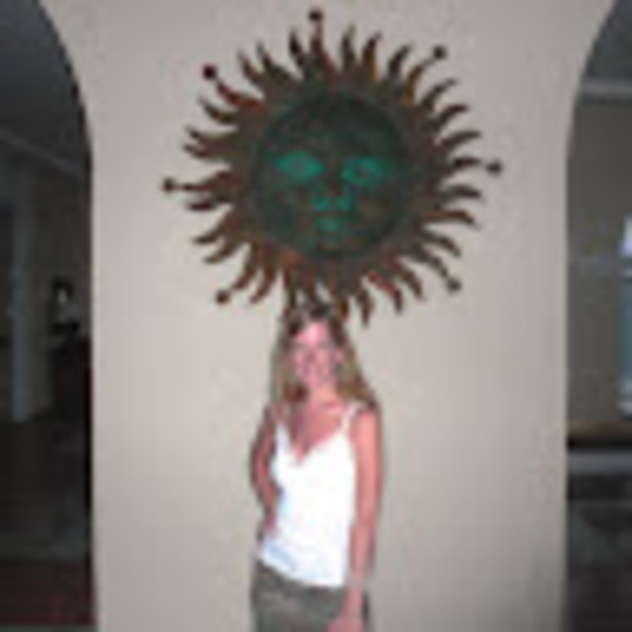 Profile Picture of Natalie Vandyke (@nvandyke2012) on Poshmark