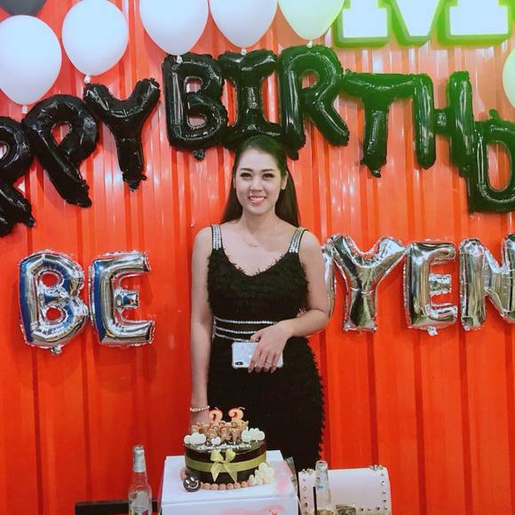 Profile Picture of Đặng Kim luyến (@luyendang95) on Poshmark