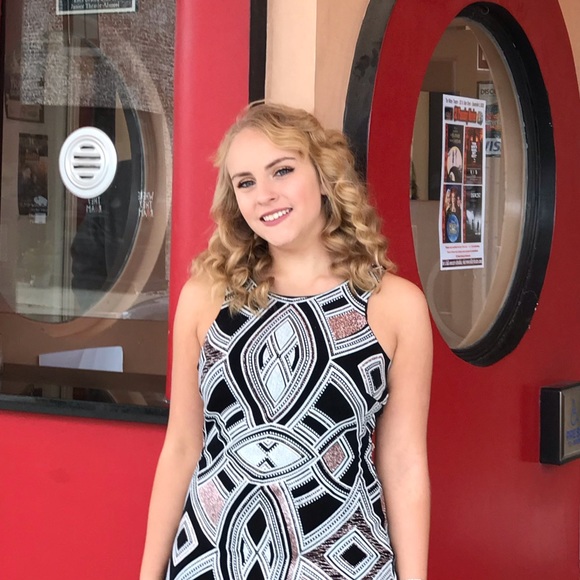 Profile Picture of Madelyn Grogan (@groganmaddie123) on Poshmark