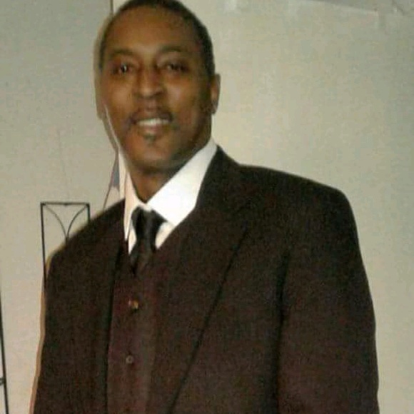 Profile Picture of Jerome Lyles (@jeromelyles613) on Poshmark