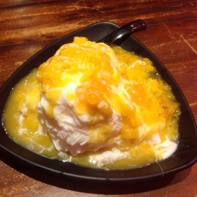 Profile Picture of Gloria (@GloriaGaoWill) on Twitter