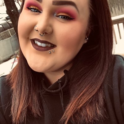 Profile Picture of Kelly Preston ∞ (@kelly_kelso) on Twitter