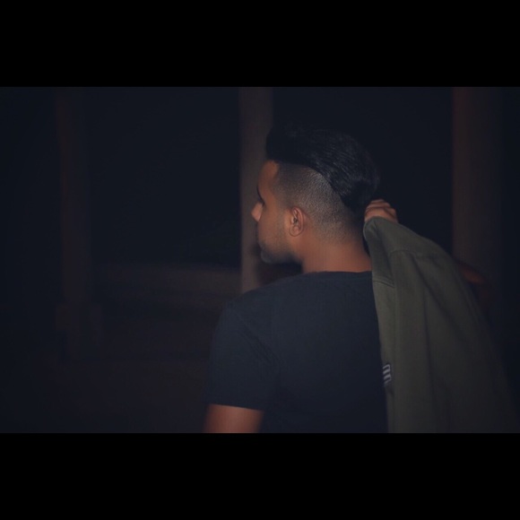 Profile Picture of Ahmad Alhammadi (@ahmad93) on Poshmark