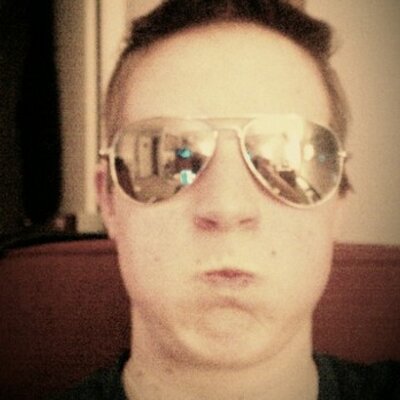 Profile Picture of Lord Tod Wadley (@FakeRayBans) on Twitter