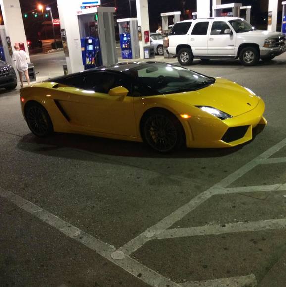 Profile Picture of Damu Damu (@dc4748) on Poshmark