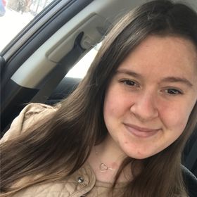 Profile Picture of Audrey Darling (@dreydarling) on Pinterest