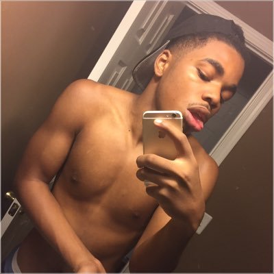Profile Picture of Garret Jamal Palmer (@_pvlmxr) on Twitter