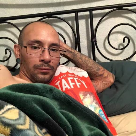 Profile Picture of Robin Luna (@frumpygomp) on Poshmark