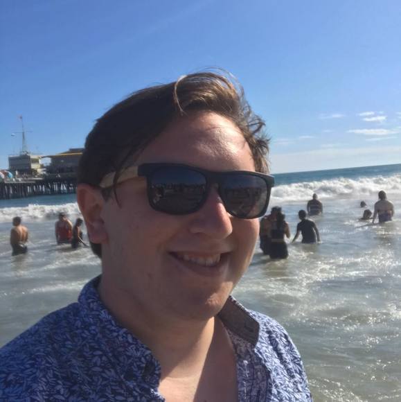 Profile Picture of Alex Dunaway (@alexdunaway) on Poshmark