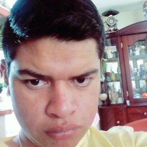 Profile Picture of Paul Enriquez (@paulenriquez18) on Twitter