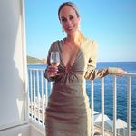 Kara Pugh-Thomas - Instagram Profile Picture of Kara Pugh-Thomas (@karapughthomas) on Instagram