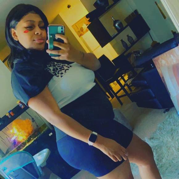 Profile Picture of Crystal Moses (@lovepink021) on Poshmark