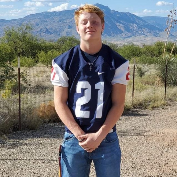 Profile Picture of Nicholas Redmond (@nredmond7) on Poshmark