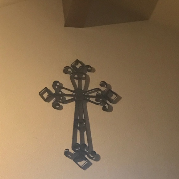 Profile Picture of Brian Henson (@briankh93) on Poshmark