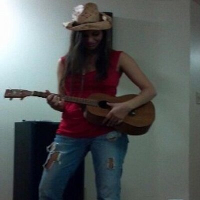 Profile Picture of Mohini Patel (@MohoMojo) on Twitter