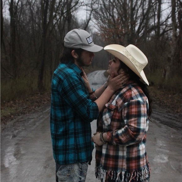 Profile Picture of Dustin Fisher (@dustinfisher78) on Poshmark