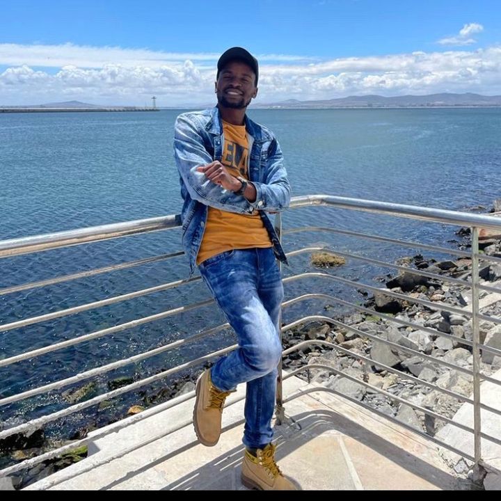 Profile Picture of manuelgeorge44 (@manuelgeorge44) on Tiktok