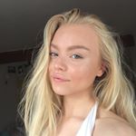 Profile Picture of Beth Floyd (@bethfloyd_) on Instagram