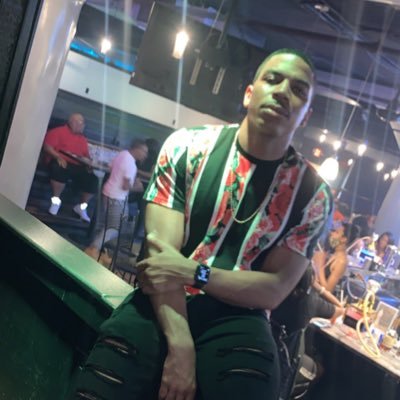 Profile Picture of Young OG (@Drip_BaeLess) on Twitter