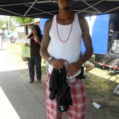 Profile Picture of Waymon J (@waymohead) on Twitter