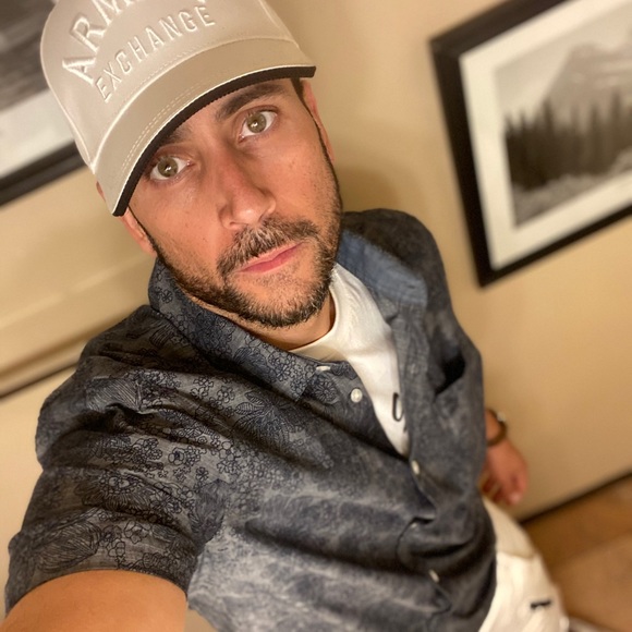 Profile Picture of Jesse Dahl (@jdad303) on Poshmark